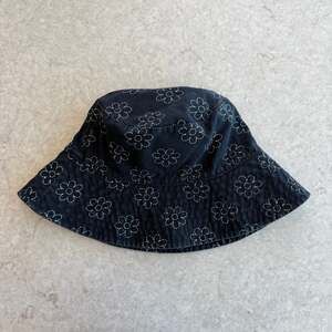 Art Class Black Floral Stitched Bucket Hat